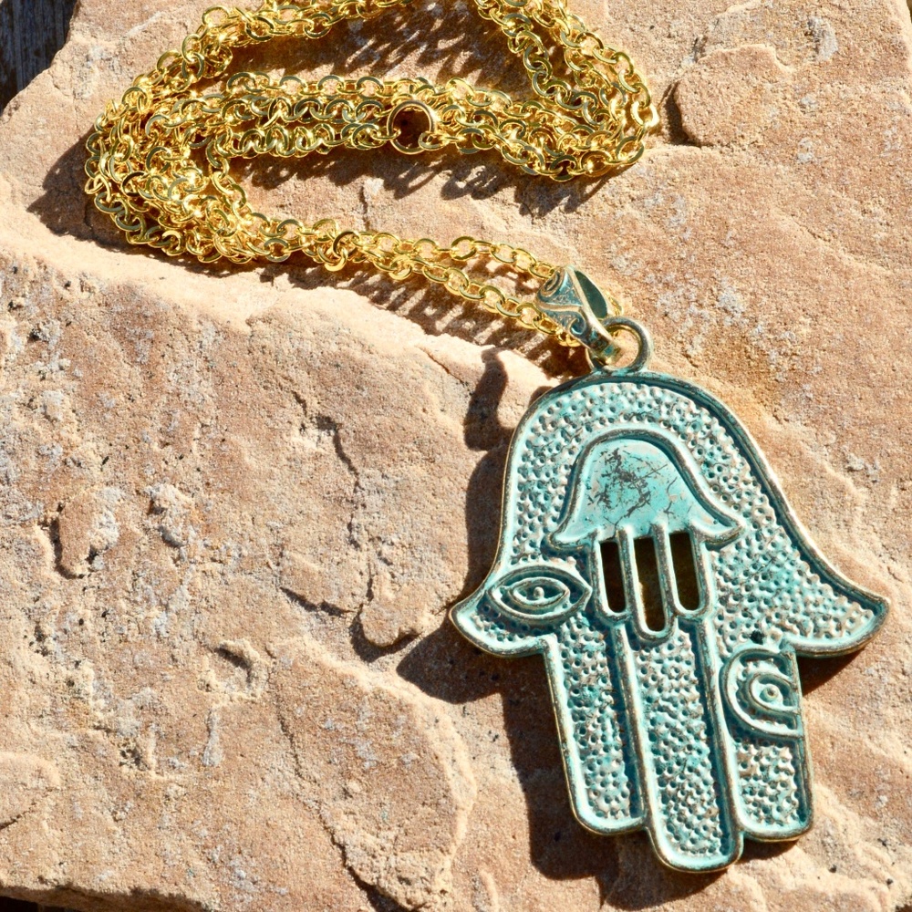 Raw Brass Pendant Patina Hand Hamza Necklace Boho - Picture 2 of 4